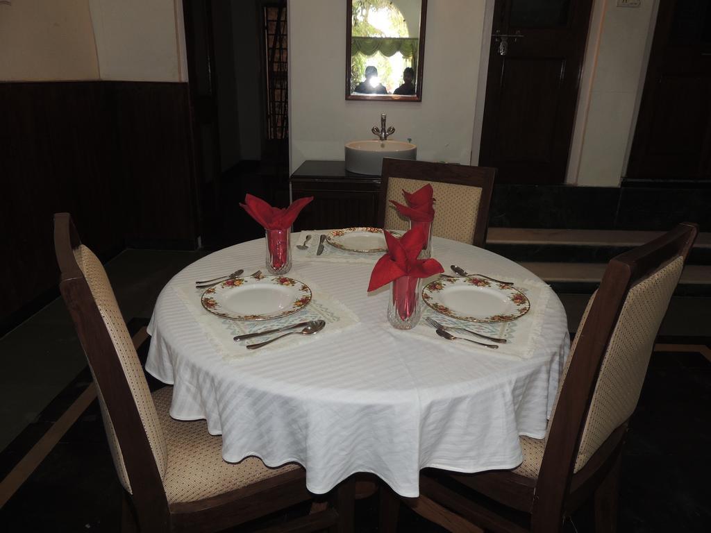 Kunjpur Guest House Αλλαχαμπάντ Εξωτερικό φωτογραφία