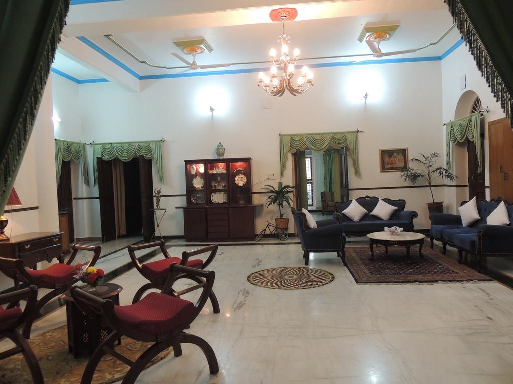 Kunjpur Guest House Αλλαχαμπάντ Δωμάτιο φωτογραφία